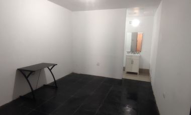 VENDO CASA A PRECIO DE DEPARTAMENTO URB. LOS EDUCADORES , PIURA