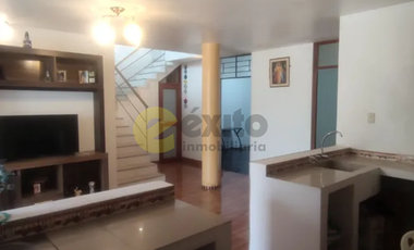 VENDO CASA A PRECIO DE DEPARTAMENTO URB. LOS EDUCADORES , PIURA