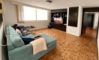 Excelente casa, a unos pasos del Parque Blvd de la Luz