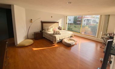 Excelente casa, a unos pasos del Parque Blvd de la Luz