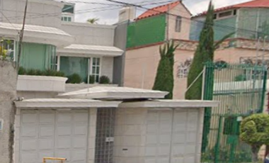 CASA EN REMATE EN JARDIN BALBUENA CDMX