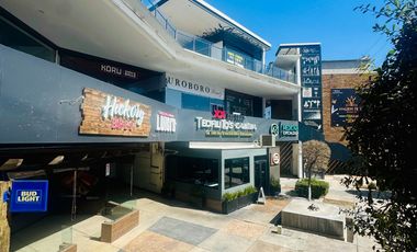 LOCAL COMERCIAL EN VENTA EN PLAZA COMERCIAL $5,300,000.