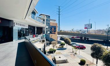 LOCAL COMERCIAL EN VENTA EN PLAZA COMERCIAL $5,300,000.