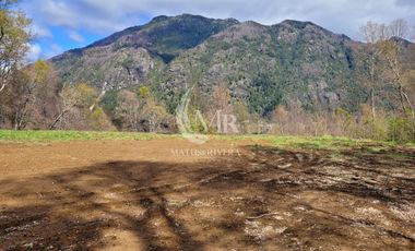 Parcela 6.000 m2 en Venta en Condominio Miradores de Curarrehue
