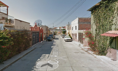 BONITA CASA SAN MIGUEL DE ALLENDE GTO, EXCELENTE UBICACION, A UNOS MINUTOS DEL CENTRO HISTORICO, ARTESANIA Y GASTRONOMIA.