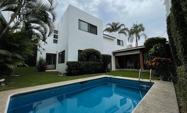 Venta de Casa en Condominio en Amatitlan, Cuernavaca, Morelos