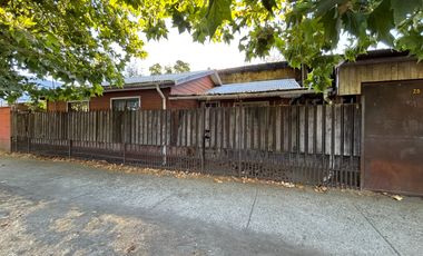 Vendo terreno centrico en calle 5 de abril con Av. Ecuador a pasos de Sodimac, Tottus,  comuna Chillán