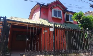 Casa muy cerca de Universidad de Talca