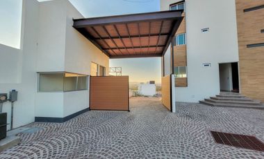 Casa en Venta en Tequisquiapan, Fraccionamiento, 3 rec 3.5 baños,  Oportunidad Única