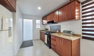 Casa en Venta en Tequisquiapan, Fraccionamiento, 3 rec 3.5 baños,  Oportunidad Única