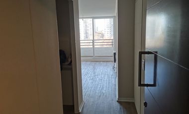 Precioso y Acogedor Departamento 2D 1B con Bodega piso 7 Metro Ciudad del Niño
