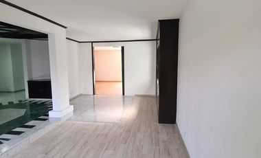 Casa en Venta en Bosque de las Lomas