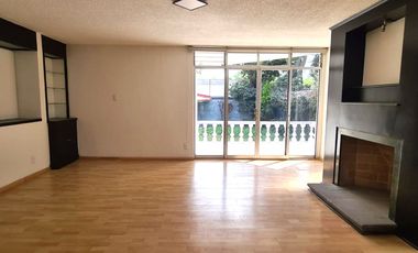 Casa en Venta en Bosque de las Lomas