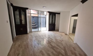 Casa en Venta en Bosque de las Lomas