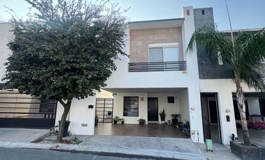 CASA EN VENTA EN CUMBRES SAN PATRICIO COLONIA PRIVADA CON AMENIDADES