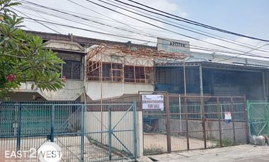 Dijual Cepat Ruko Jalan Raya Daan Mogot Kota Jakarta Barat Siap Pakai Lokasi Ramai Sangat Strategis Bisa Untuk Kantor & Gudang Parkiran Luas