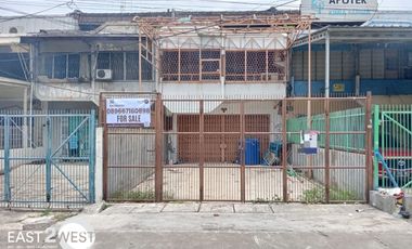 Dijual Cepat Ruko Jalan Raya Daan Mogot Kota Jakarta Barat Siap Pakai Lokasi Ramai Sangat Strategis Bisa Untuk Kantor & Gudang Parkiran Luas