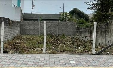 VENDO TERRENO 240 M2, CASTELNUOVO, TONSUPA, ESMERALDAS