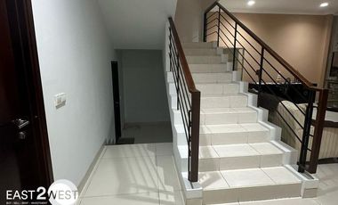 Disewakan Rumah Greencove BSD City Tangerang Selatan Bagus Nyaman Lokasi Hijau Asri Strategis
