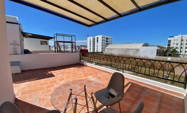 Casa en venta con roof garden conjunto privado Cuautlancingo