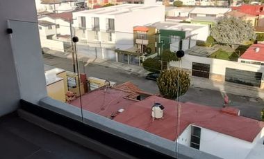 ¡Renta tu paraíso con vista al mar!