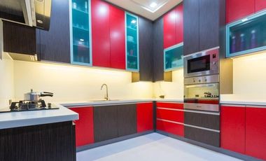 5 BR House and Lot For Sale in San Miguel Village, Makati
