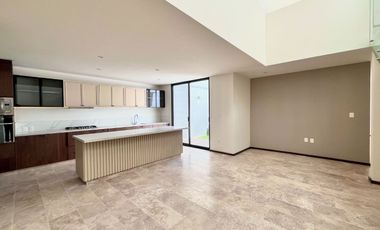 Casa en venta con recámara en planta baja