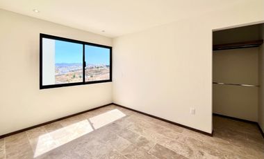 Casa en venta con recámara en planta baja