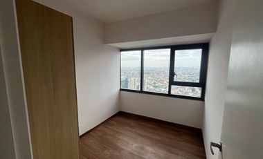 Spacious 2 Bedroom Corner Unit for Sale in The Rise West Tower, San Antonio, Makati City