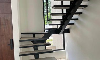 Hermosa Casa en Privada Canaria, Conkal, Yucatán