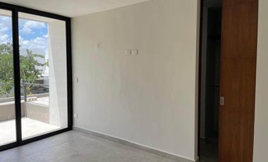 Hermosa Casa en Privada Canaria, Conkal, Yucatán