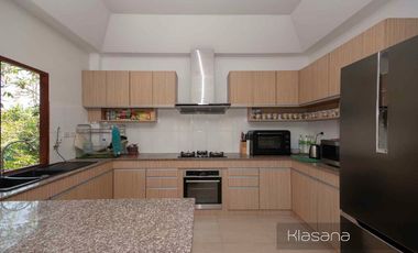 Thai Style Villa with Western Flair situated on 3200sqm (2 Rai)