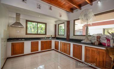 Thai Style Villa with Western Flair situated on 3200sqm (2 Rai)