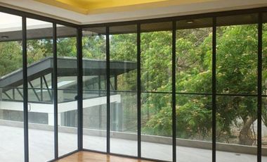 6BR HOUSE & LOT; AYALA ALABANG VILLAGE -MUNTINLUPA CITY - FOR SALE