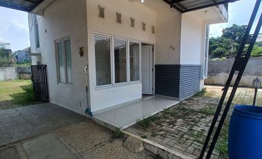 Rumah Siap Huni Komplek area Ciputat Timur, 1.6km ke Jalan Raya Cirendeu