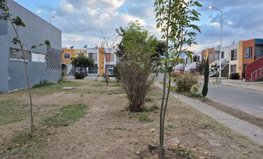 VENTA DE CASA EN VALLE DE LOS ENCINOS