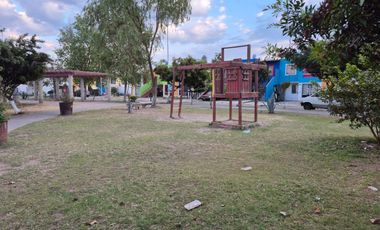 VENTA DE CASA EN VALLE DE LOS ENCINOS