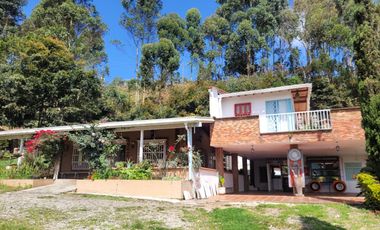 SE ARRIENDA/VENDE FINCA EN MARINILLA ANTIOQUIA