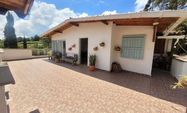 SE ARRIENDA/VENDE FINCA EN MARINILLA ANTIOQUIA