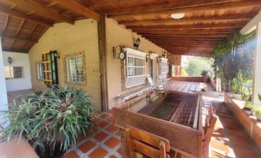 SE ARRIENDA/VENDE FINCA EN MARINILLA ANTIOQUIA