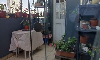 VENDO DEPARTAMENTO DÚPLEX MAS COCHERA Y DEPOSITO