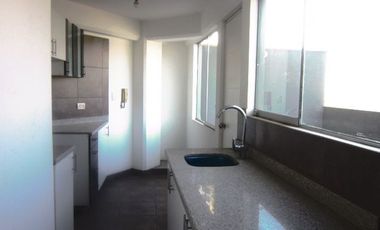 VENDO DEPARTAMENTO DÚPLEX MAS COCHERA Y DEPOSITO