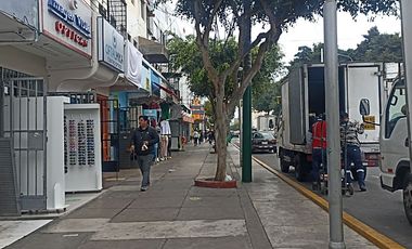 ALQUILO LOCAL COMERCIAL FRENTE AL MERCADO DE MAGDALENA