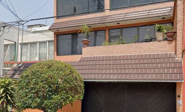 CASA EN REMATE EN JARDIN BALBUENA CDMX