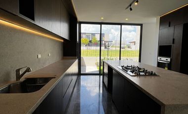 CASA EN VENTA, LOMAS DEL CAMPANARIO NORTE, QUERÉTARO