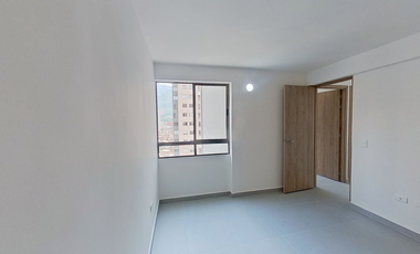 VENTA DE APTO BELLO CERCA AL CC FABRICATO CON PARQUEADERO Y CUARTO UTIL