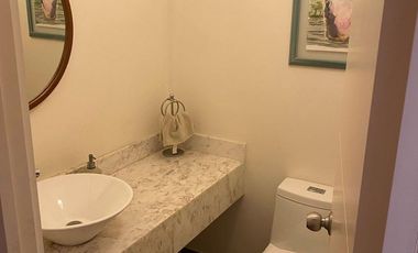 Vendo moderno departamento flat de 156 m2, 3 Dorm.2 cocheras y un depósito en el límite de Lince con San Isidro.US$360,000.00