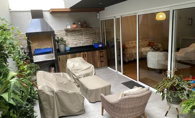 Vendo moderno departamento flat de 156 m2, 3 Dorm.2 cocheras y un depósito en el límite de Lince con San Isidro.US$360,000.00