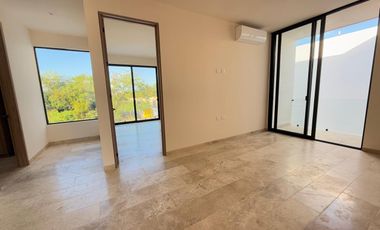 Casa de lujo en venta en Mérida ubicada en la zona del Yucatán country club