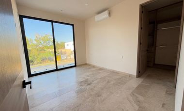 Casa de lujo en venta en Mérida ubicada en la zona del Yucatán country club